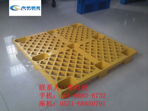 饮料行业包装配套叉车卡板